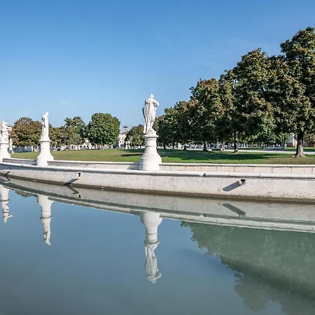 Appartamento Lovely Prato Della Valle Padova